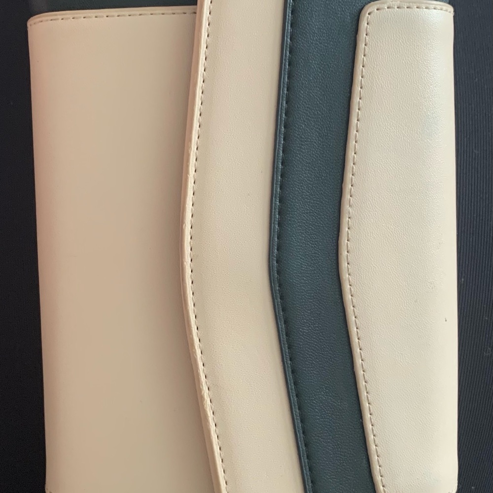 Bebe wrist wallet pink /black